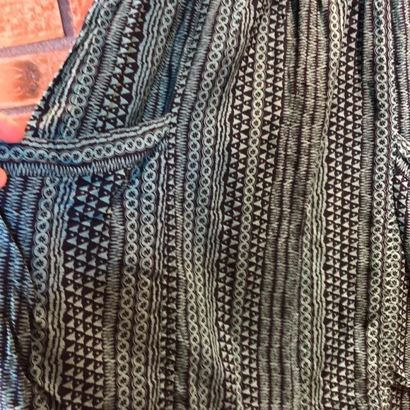 Love this dress!! - Picture 2 of 4